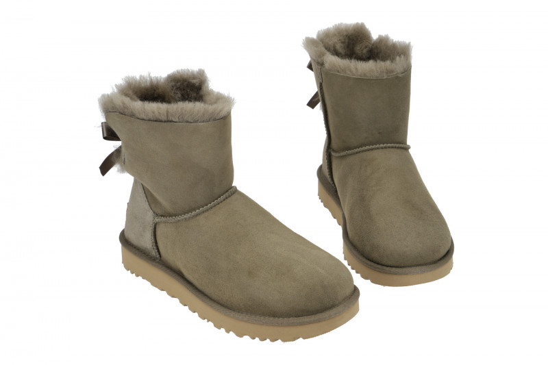 UGG Stiefel grün Mini Bailey Bow II