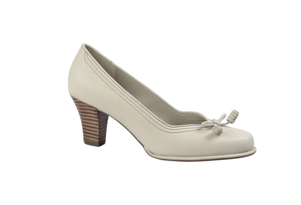 Zapatos De Vestir En Piel Negra De Hispanitas HV243444