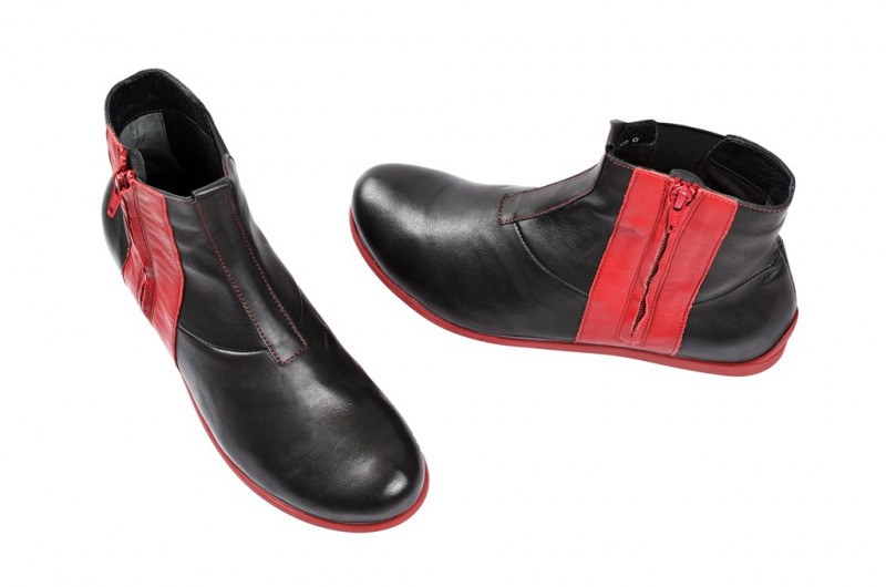 Think Eggal Stiefelette schwarz rot 1-81066-09