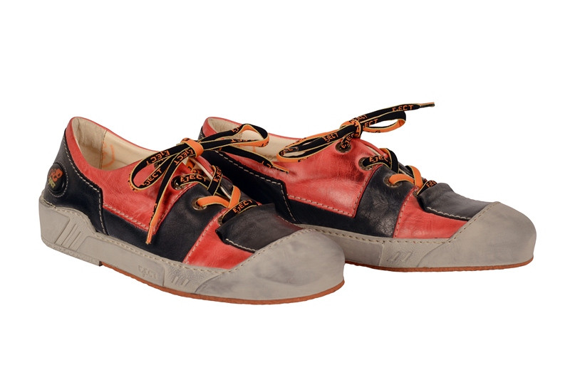 Eject Puzzle Schuhe schwarz rot - 11996.11