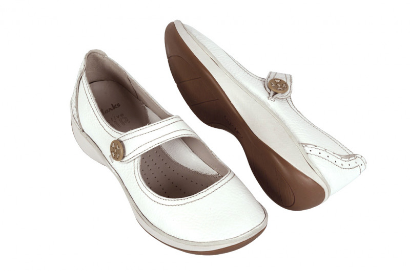 Clarks Fairlie Lake Schuhe in weiß Slipper 20352956