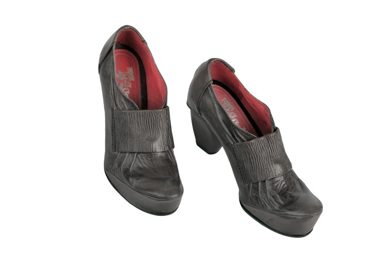 Tiggers Mayra 3 Pumps in grau