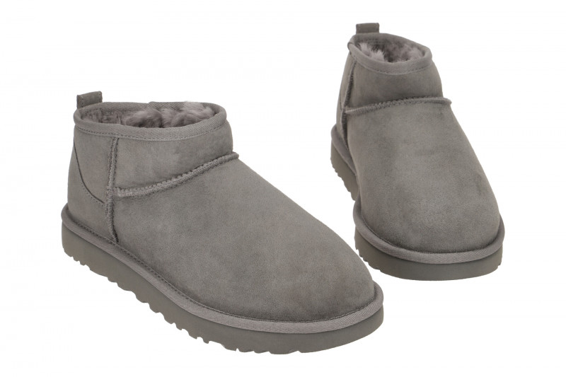 UGG Classic Ultra Mini Stiefel grau