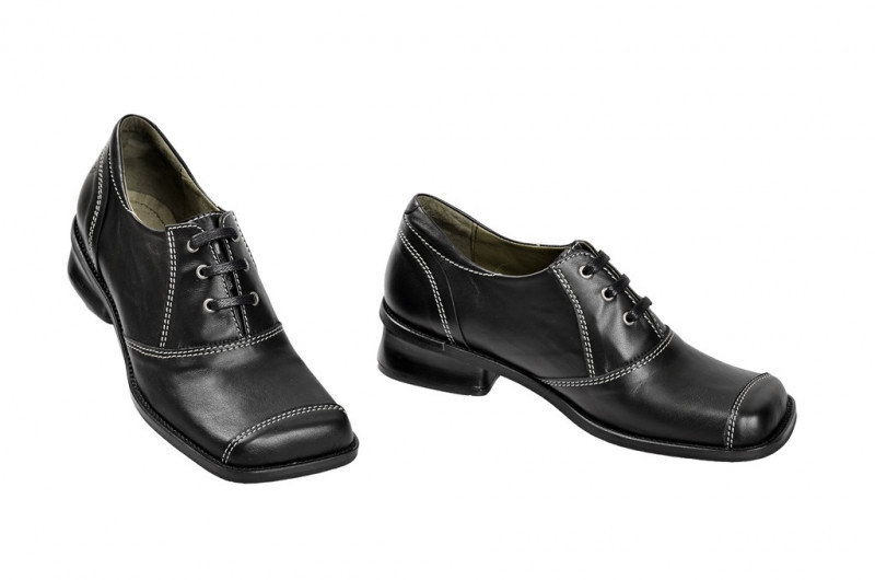 Tiggers Yvonne 1SE Schuhe - in schwarz karree Form