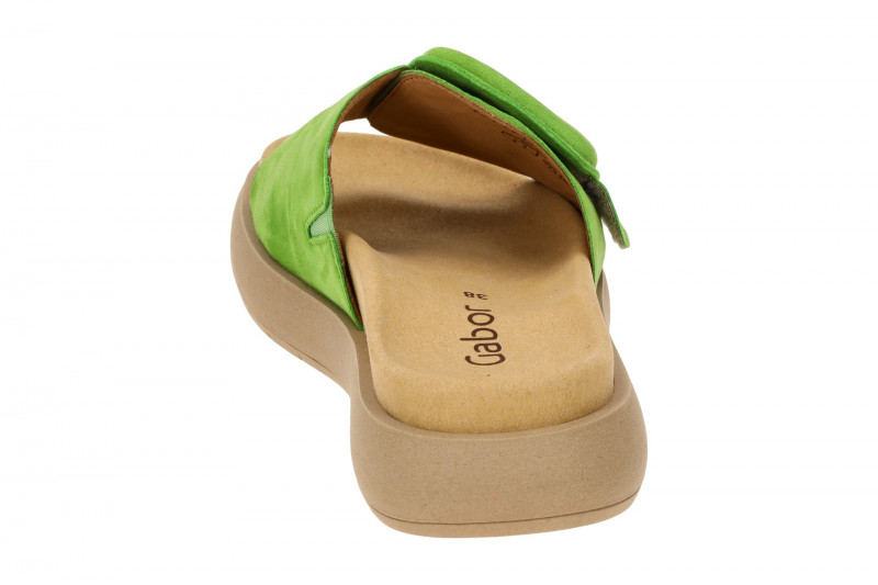 Gabor Plateau Pantolette grün Velour 63.751.11