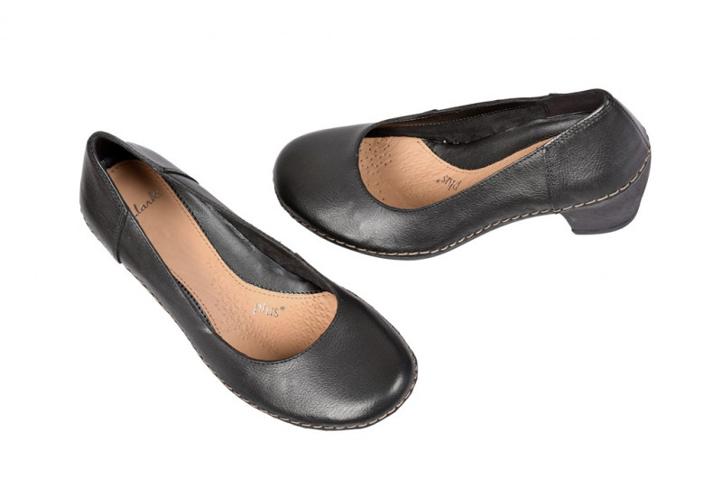 Clarks Emerson Jazz Pumps in schwarz 20355622