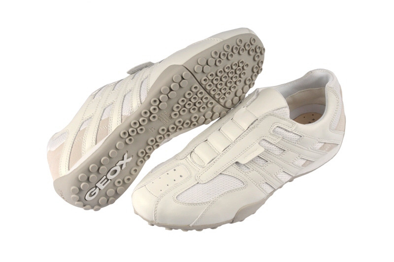 Geox Snake Slipper weiß grau