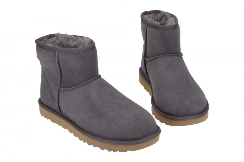 UGG Stiefel dunkelgrau Classic Mini II