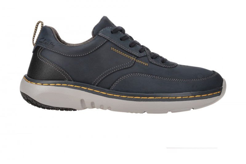 Clarks Pro Lace Schuhe blau Nubuck 26175194