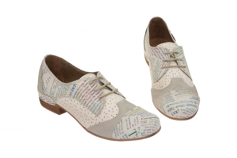 Charme Schuhe weiß buntes Text Muster 007M