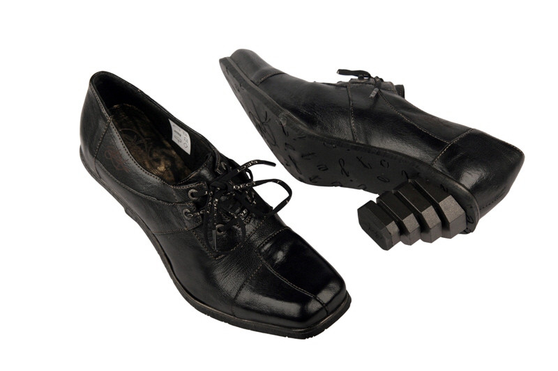 Eject New Square Pumps schwarz