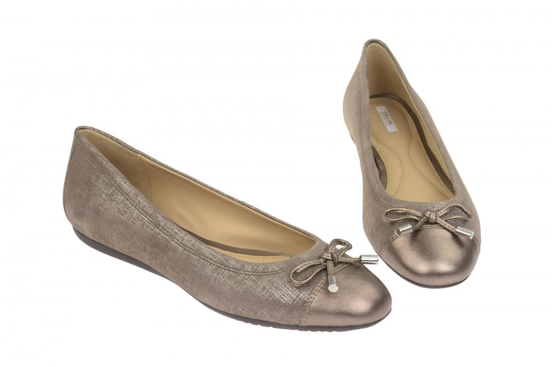 Geox Respira Lola A Slipper in grau metallic Ballerinas
