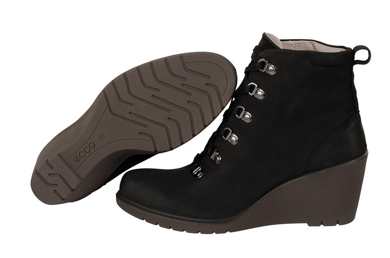 Ecco Adora Keil Stiefeletten in schwarz 232533