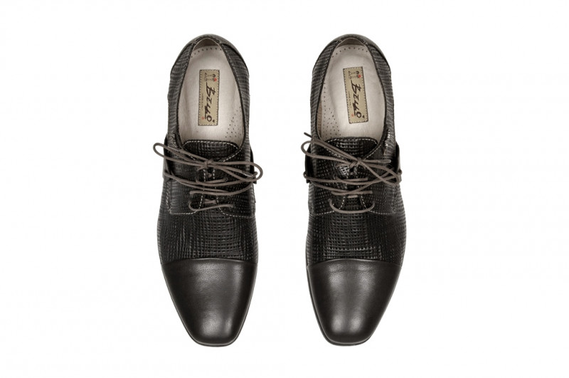 Bello Carezza Nero Schuhe in schwarz D320