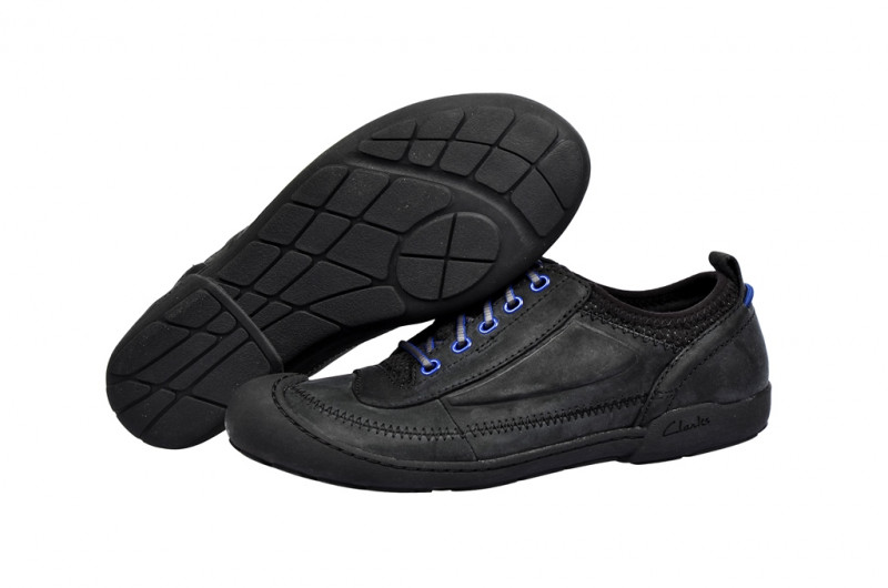 Clarks Moreton Flo Schuhe in nubuck schwarz