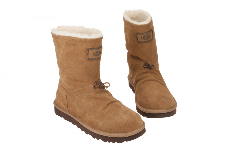 UGG Classic Short Toggler Stiefel Boots braun