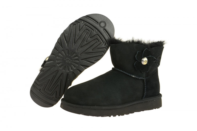 UGG Stiefel schwarz Mini Bailey Button Poppy