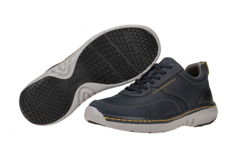 Clarks Pro Lace Schuhe blau Nubuck 26175194