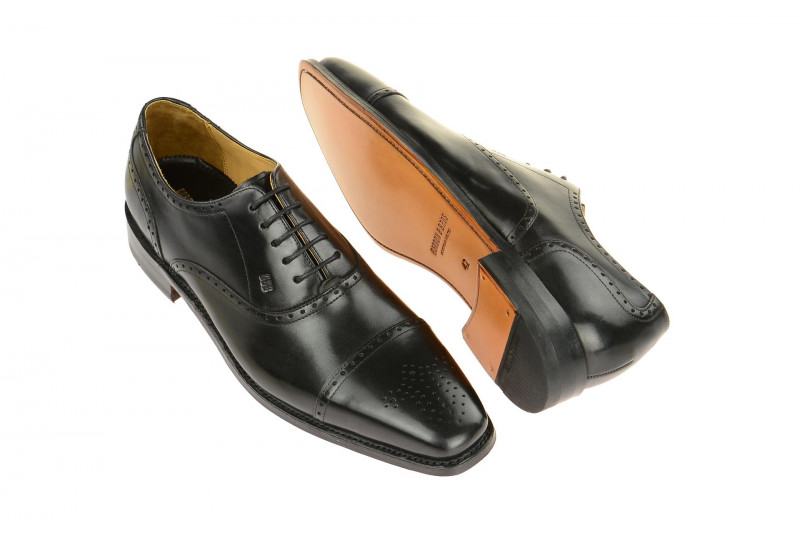 Gordon & Bros Schuhe Lucquin schwarz Rahmengenäht 2830