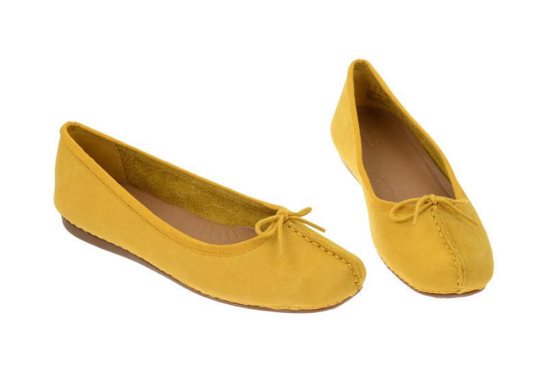 Clarks Freckle Ice Ballerina gelb Nubuck 26105951