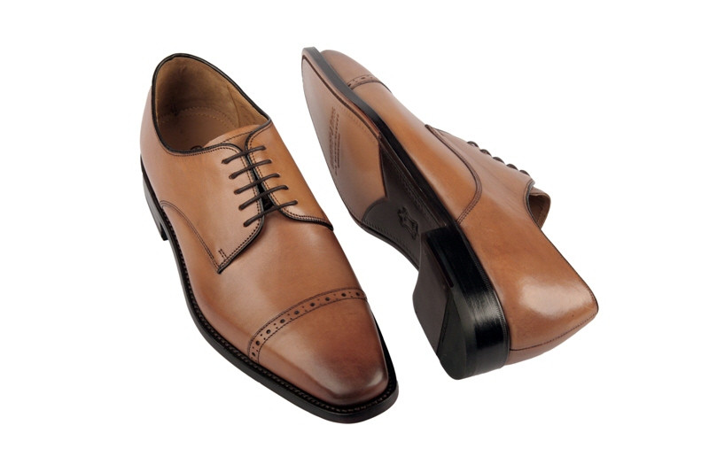 Gordon & Bros. 3788 braun rahmengenähte Schuhe