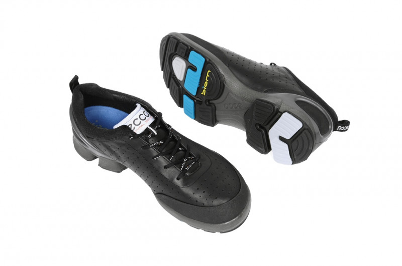Ecco Biom Walk 1.1 schwarz 09117453994