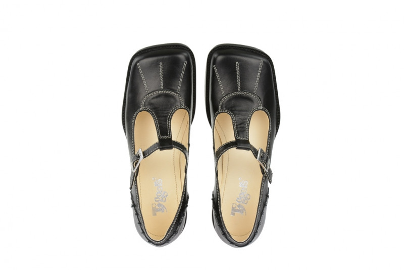 Tiggers T-Riemchen Pumps Yvonne in schwarz