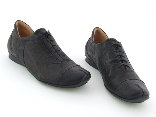 Think Chilli Schuhe schwarz 1-81100-03