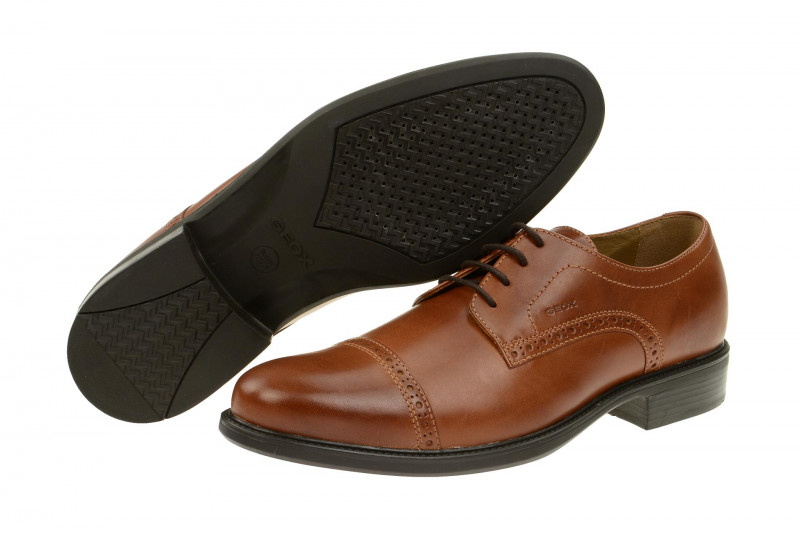 Geox Carnaby Schuhe braun cognac U52W1B