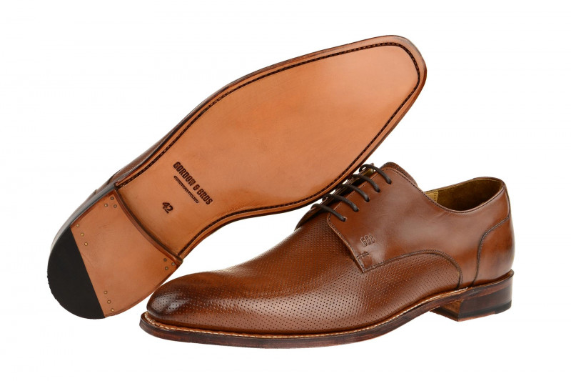 Gordon & Bros Schuhe Milan braun perforiert 4374-I