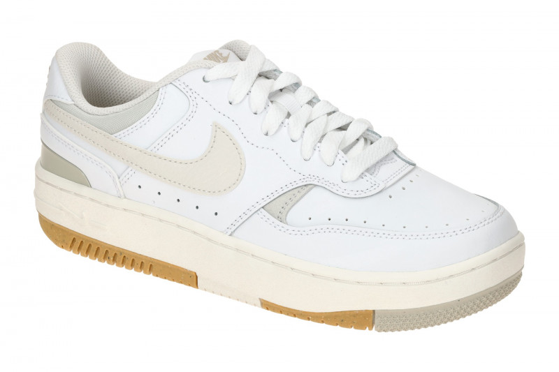 NIKE Gamma Force Sneaker Schuhe weiß beige Damen