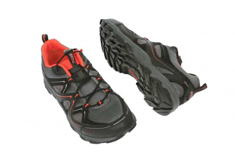Ecco Ultra Trail Schuhe in schwarz grau