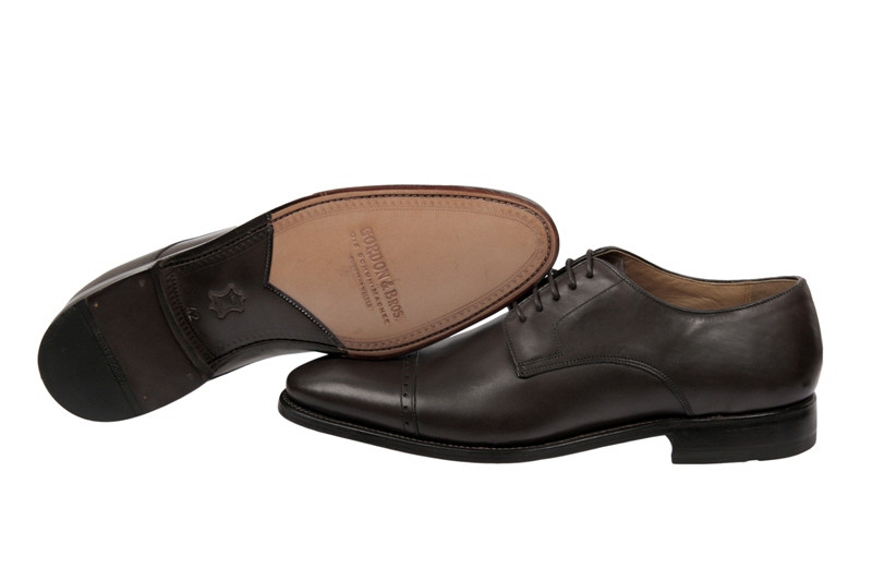 Gordon & Bros. 3854 Fabien in braun rahmengenähte Schuhe