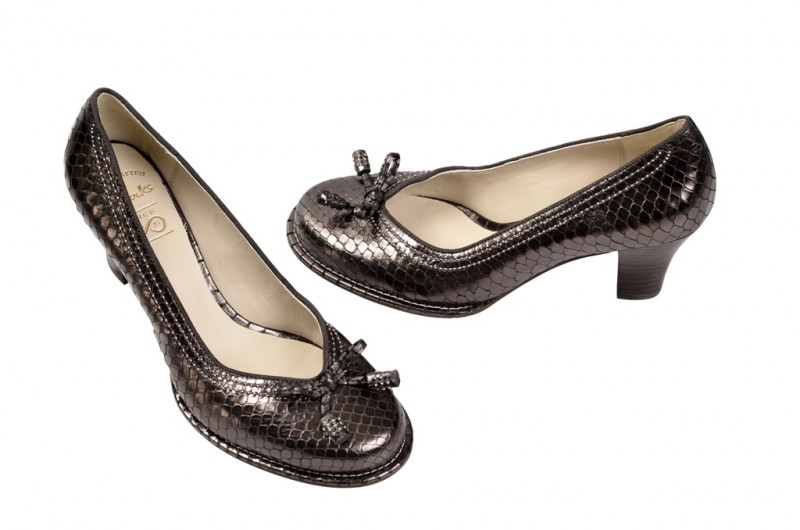 Clarks Bombay Lights Pumps in metallic grau 20355380