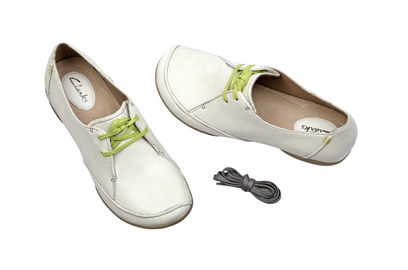 Clarks Felicia Vale Schuhe weiß beige