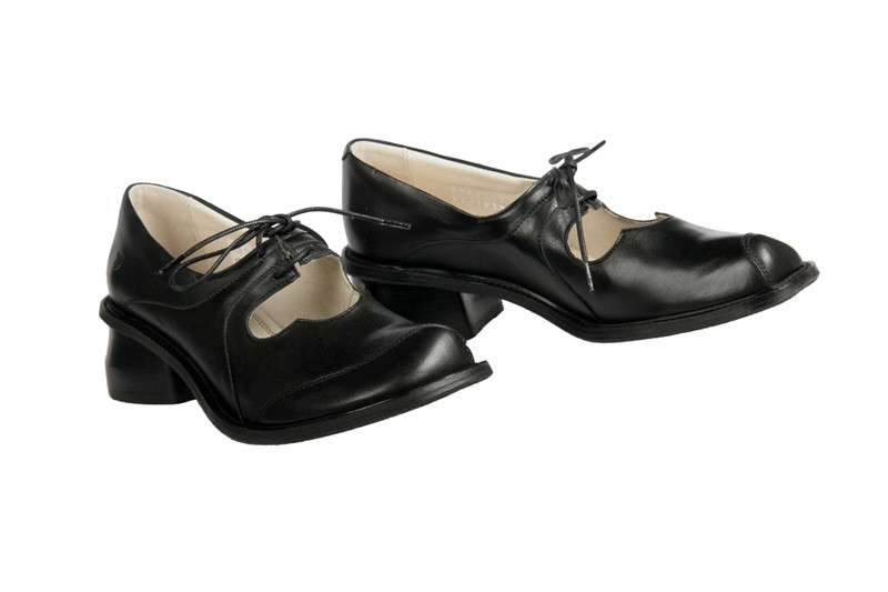 Tiggers Isso 2 Schuhe schwarz BTC-8252