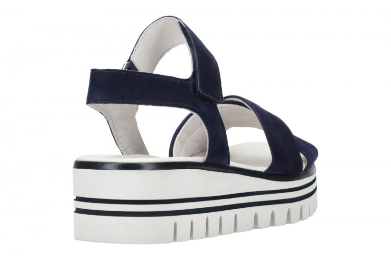 Gabor Plateau Sandale blau 64.622.16