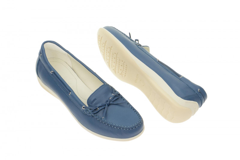 Geox Yuki Slipper Mokassin blau - D5255B