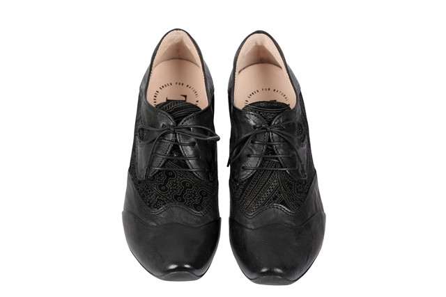 Think Aida Schuhe schwarz 7-87249-09