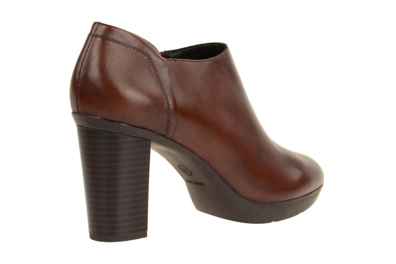 Geox Inspiration Stiefelette braun D746AC 00043 C0013