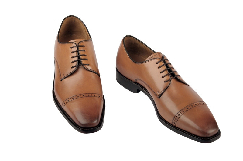 Gordon & Bros. 3788 braun rahmengenähte Schuhe