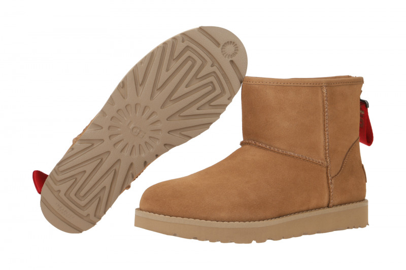 UGG Boots Classic Mini Logo Zip Stiefelette braun 1122671