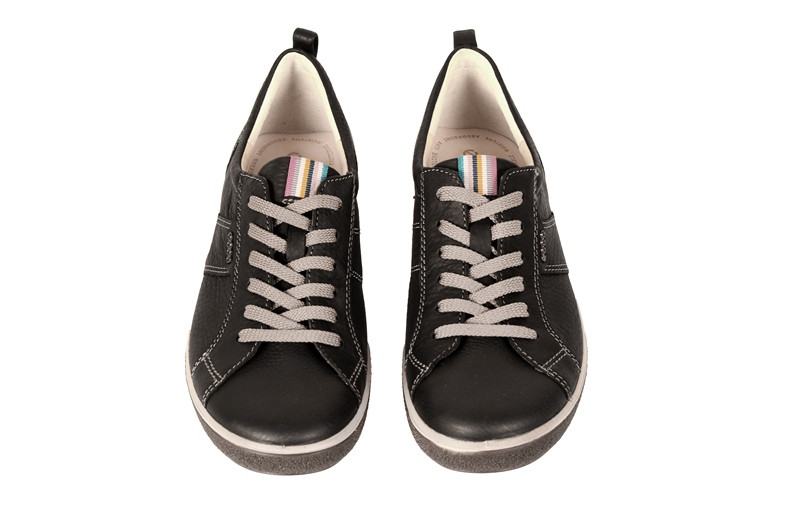 Ecco Chase Lace Schuhe in schwarz 231003 11001