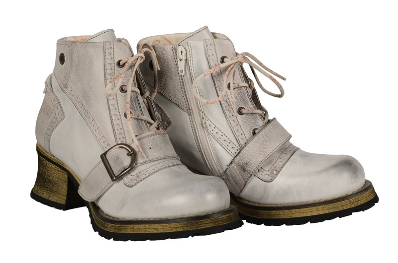 Eject Folka Stiefelette in weiß E-14856