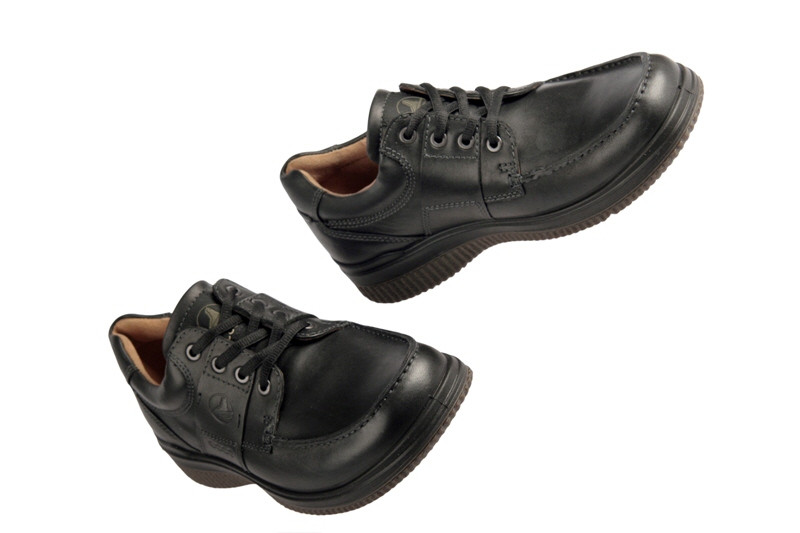 Ecco Walker 2.0 Lace Schuhe in schwarz Mokassin