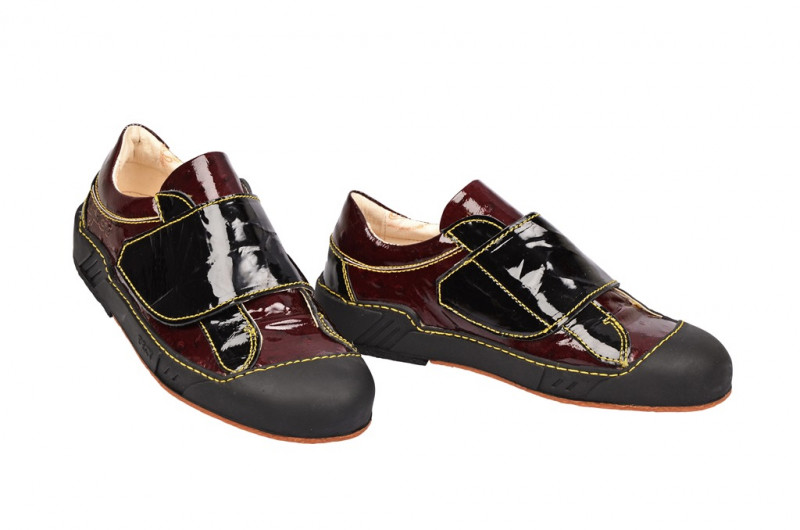 Eject Puzzle Schuhe rot schwarz Lack