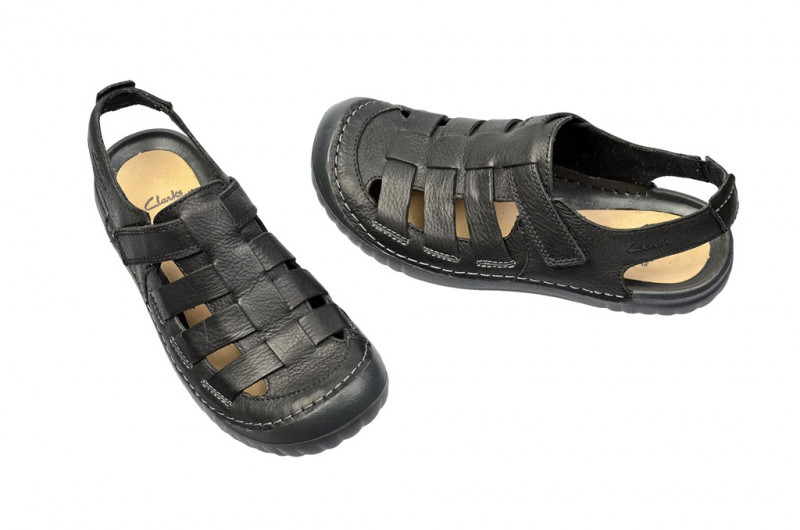Clarks Wirrel Key Sandale in schwarz