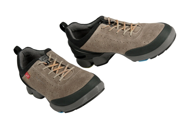 Ecco Biom Walk Lace Sportschuhe beige schwarz