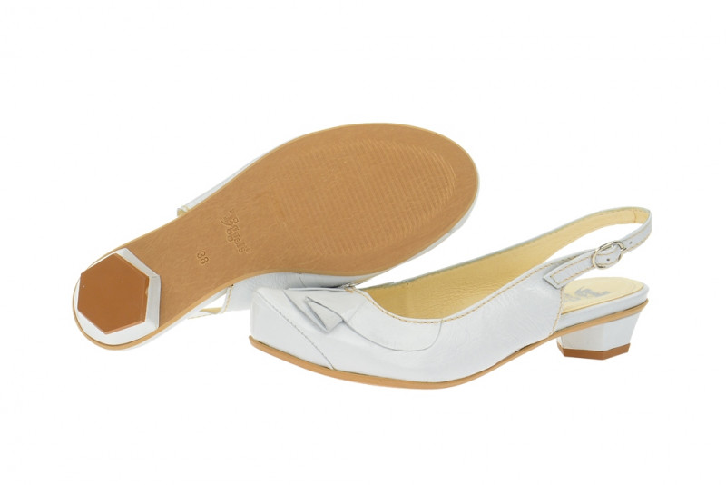 Tiggers Sling Pumps Sara in weiß Lackleder