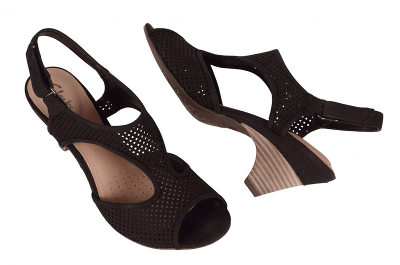 Clarks Sandale Owen Chase in schwarz 20354059